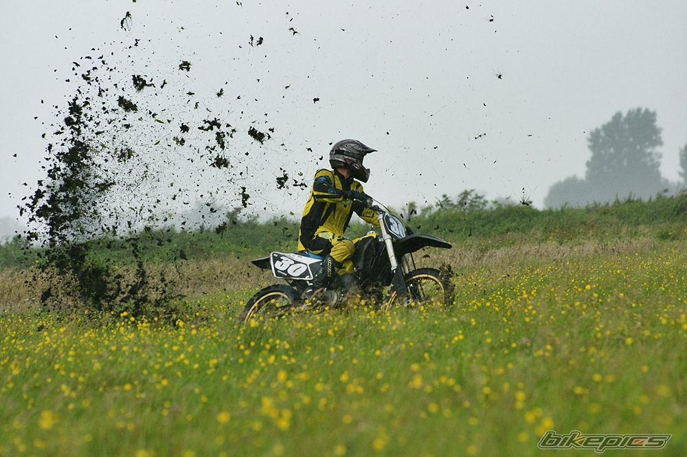 Photo 2050937