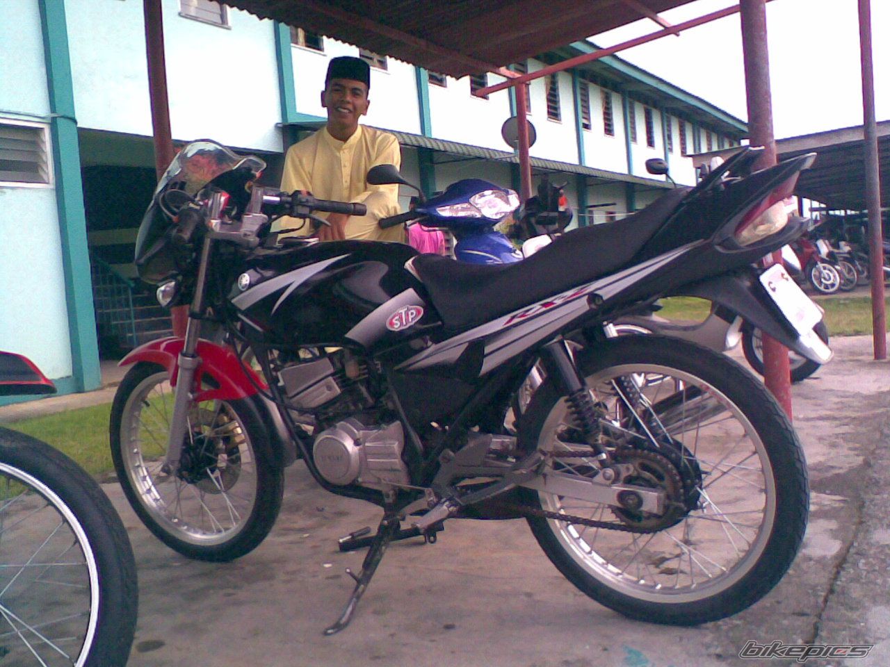 Photo 2050975