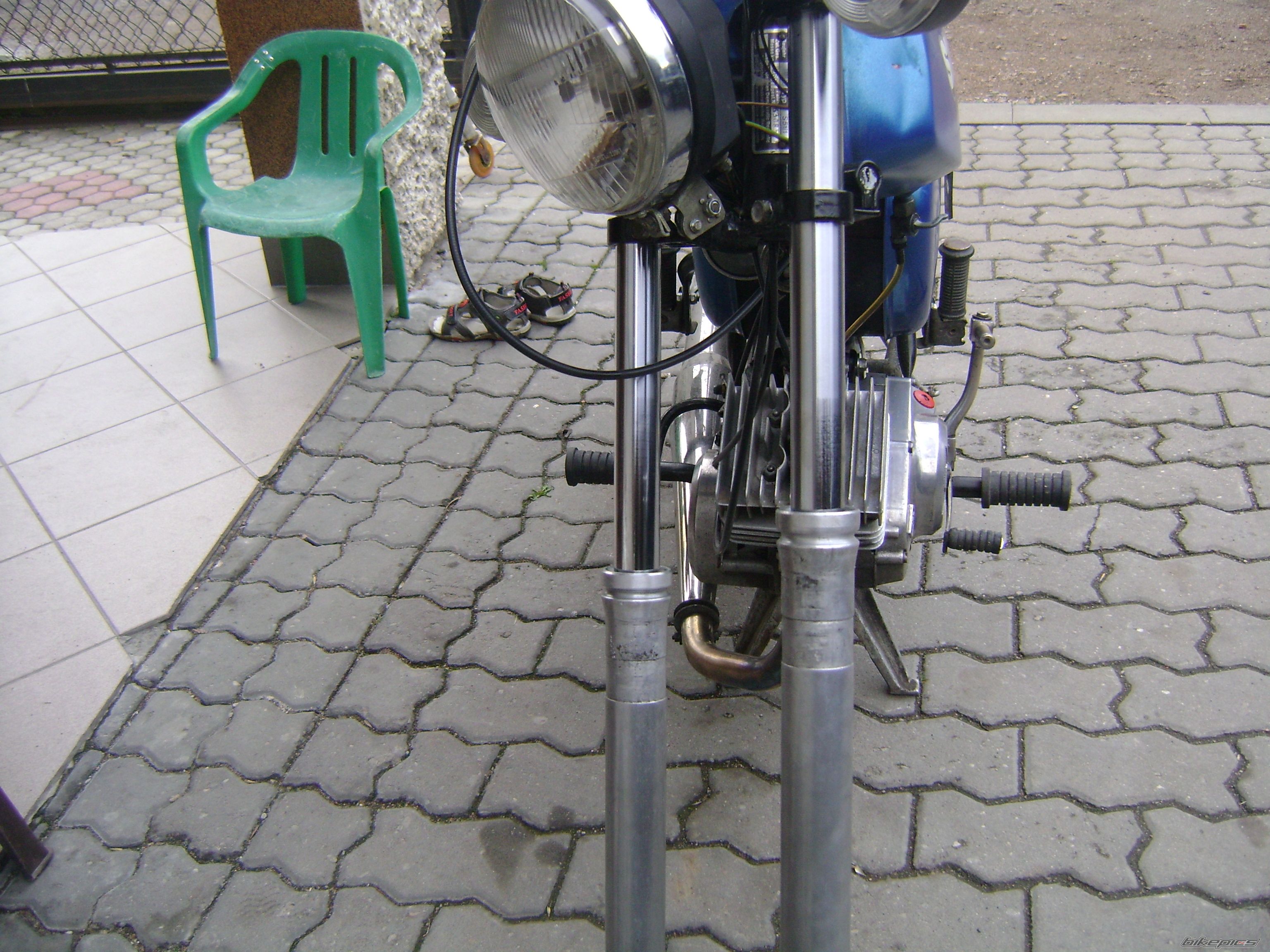 Photo 2050977
