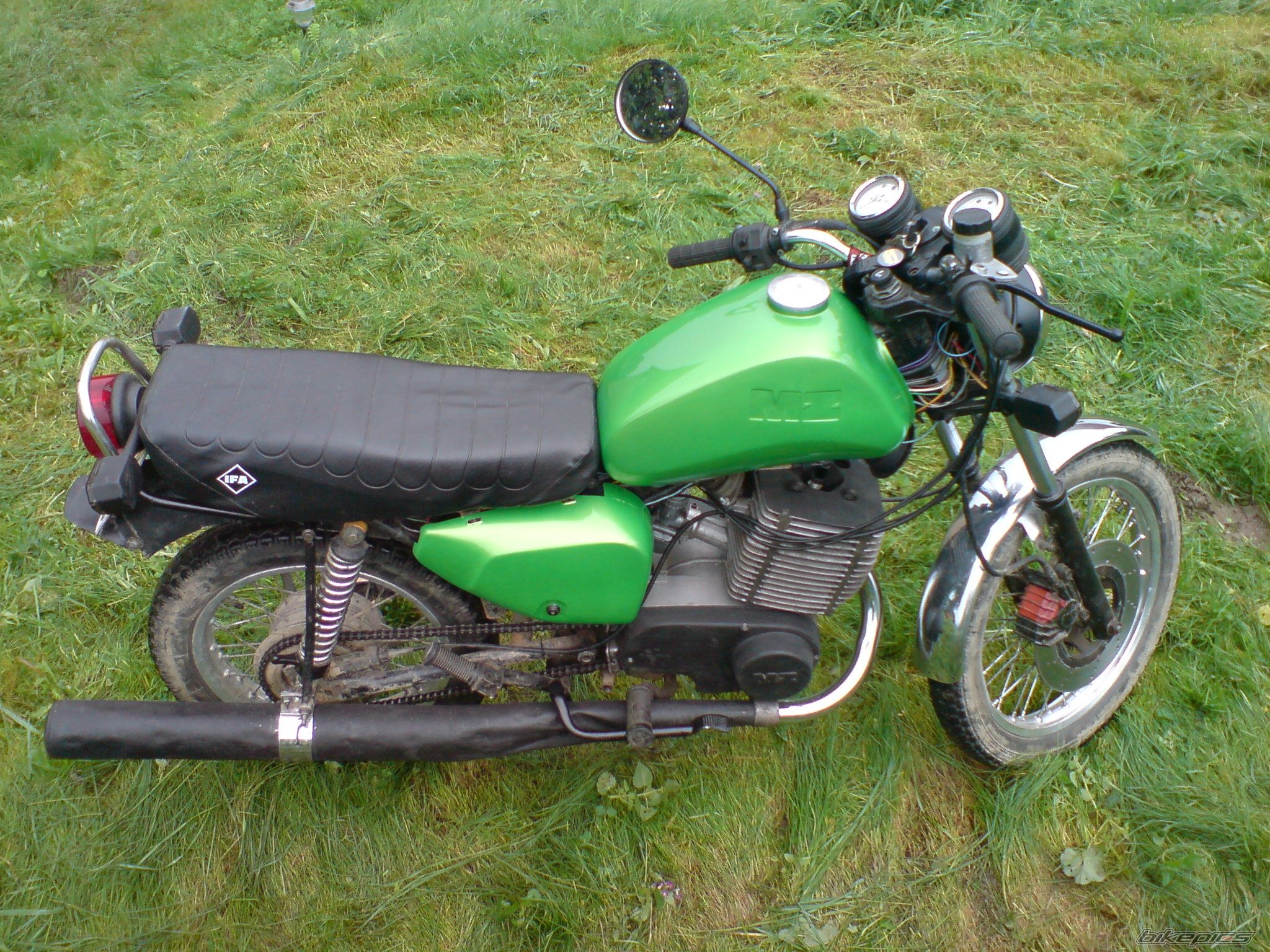 Photo 2051008