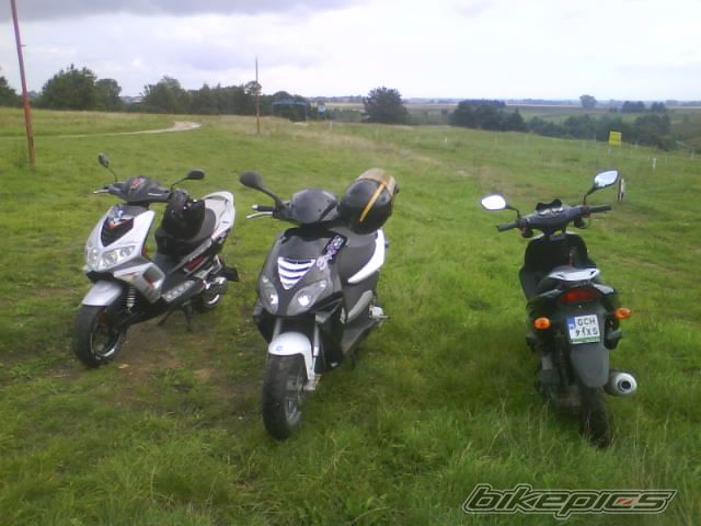 Photo 2051132