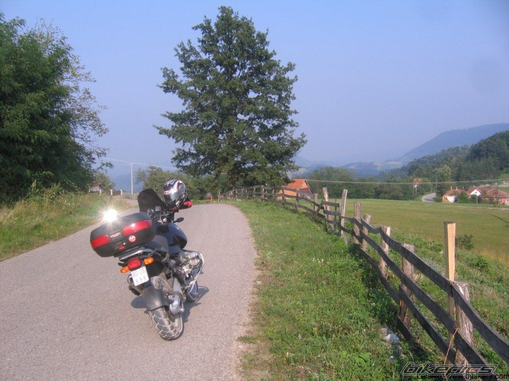Photo 2051199