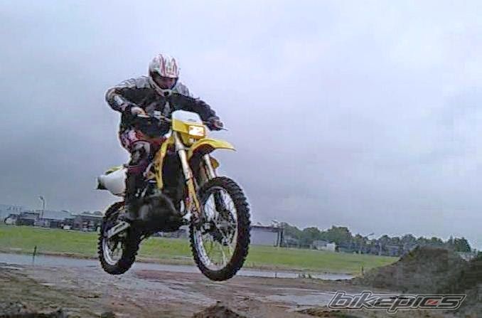Photo 2051346
