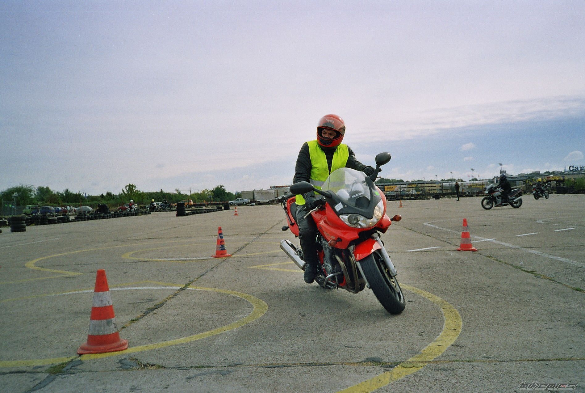 Bike Photo 2051375