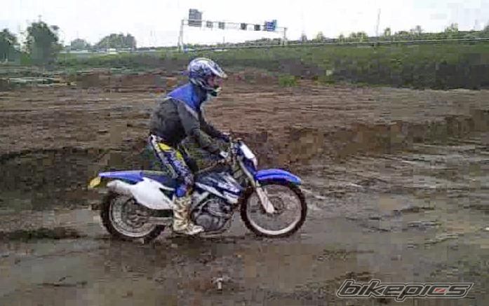Photo 2051378