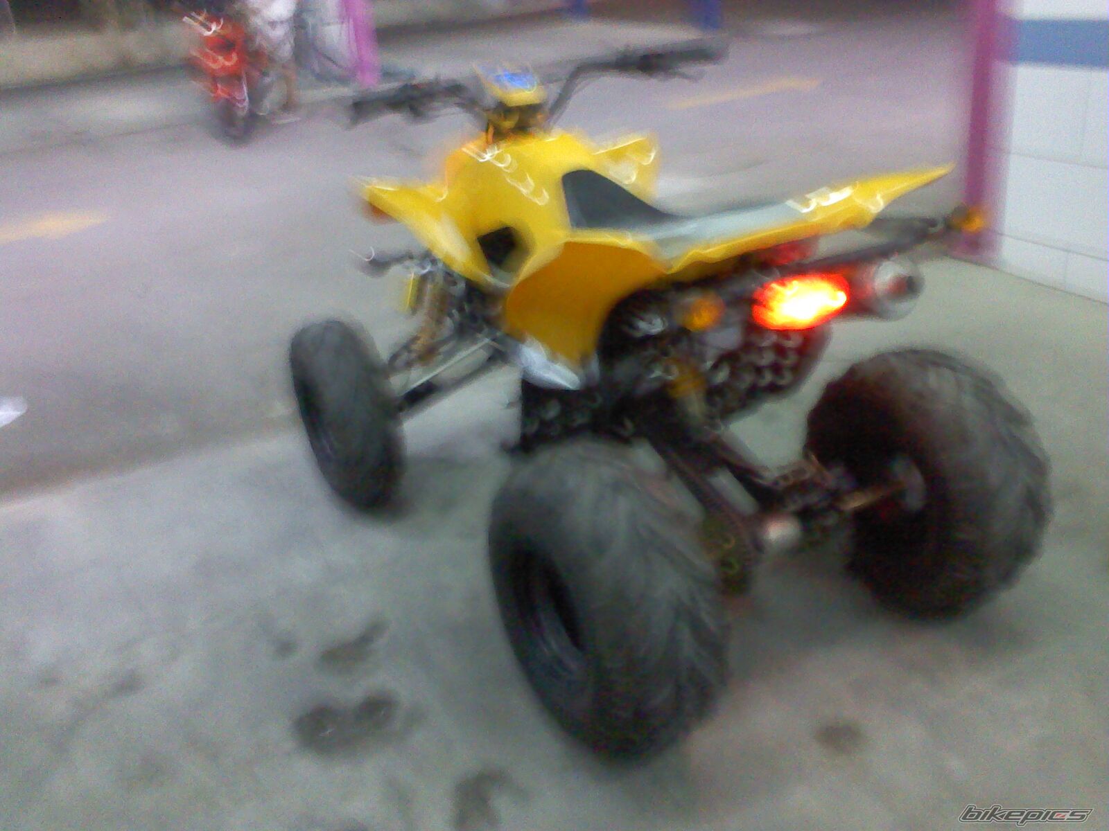 Photo 2051392