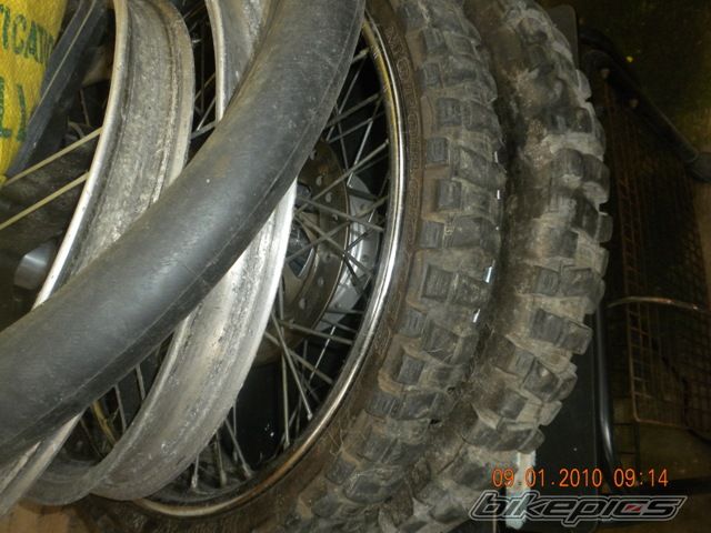 Photo 2051478