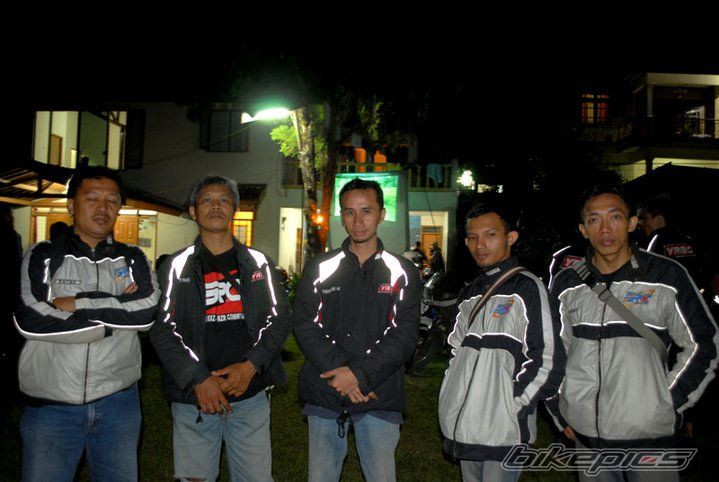Photo 2051570
