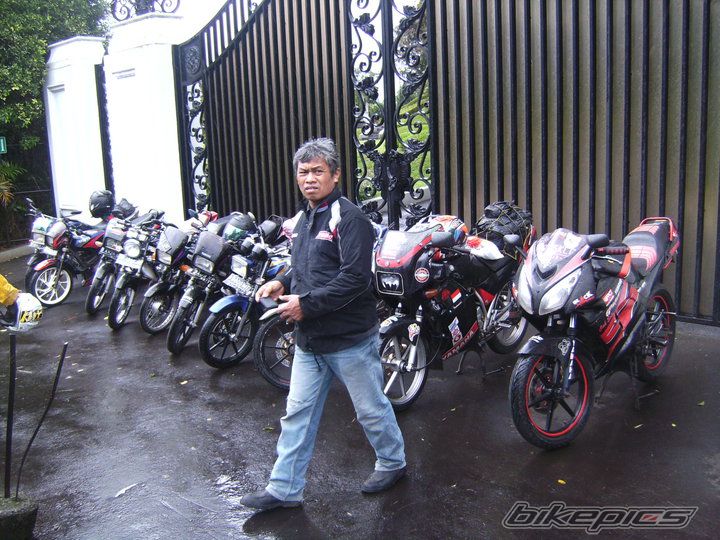 Photo 2051571