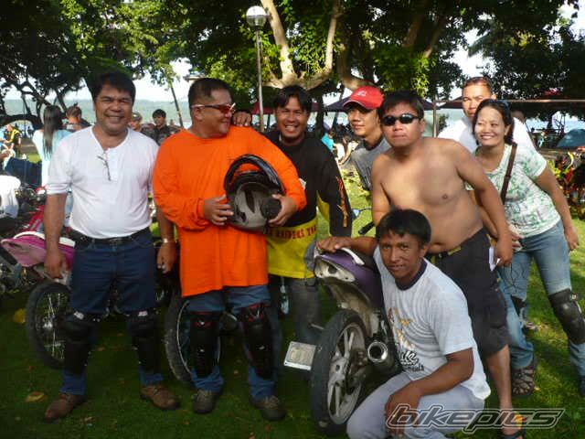 Photo 2051664