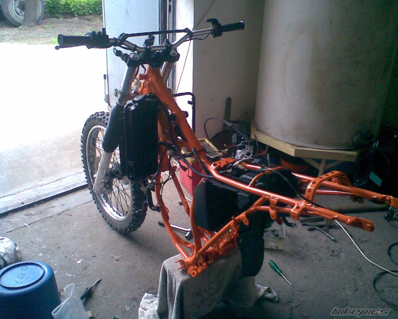 Photo 2051772