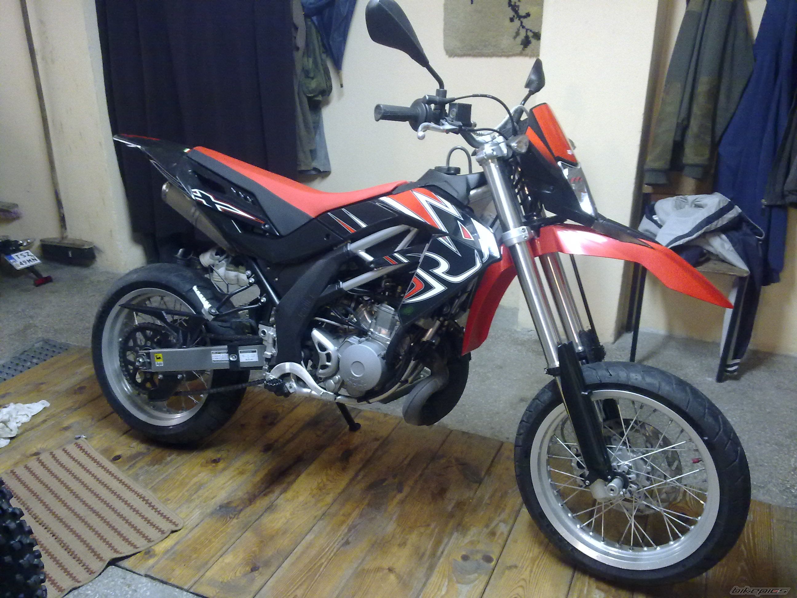 Photo 2051832