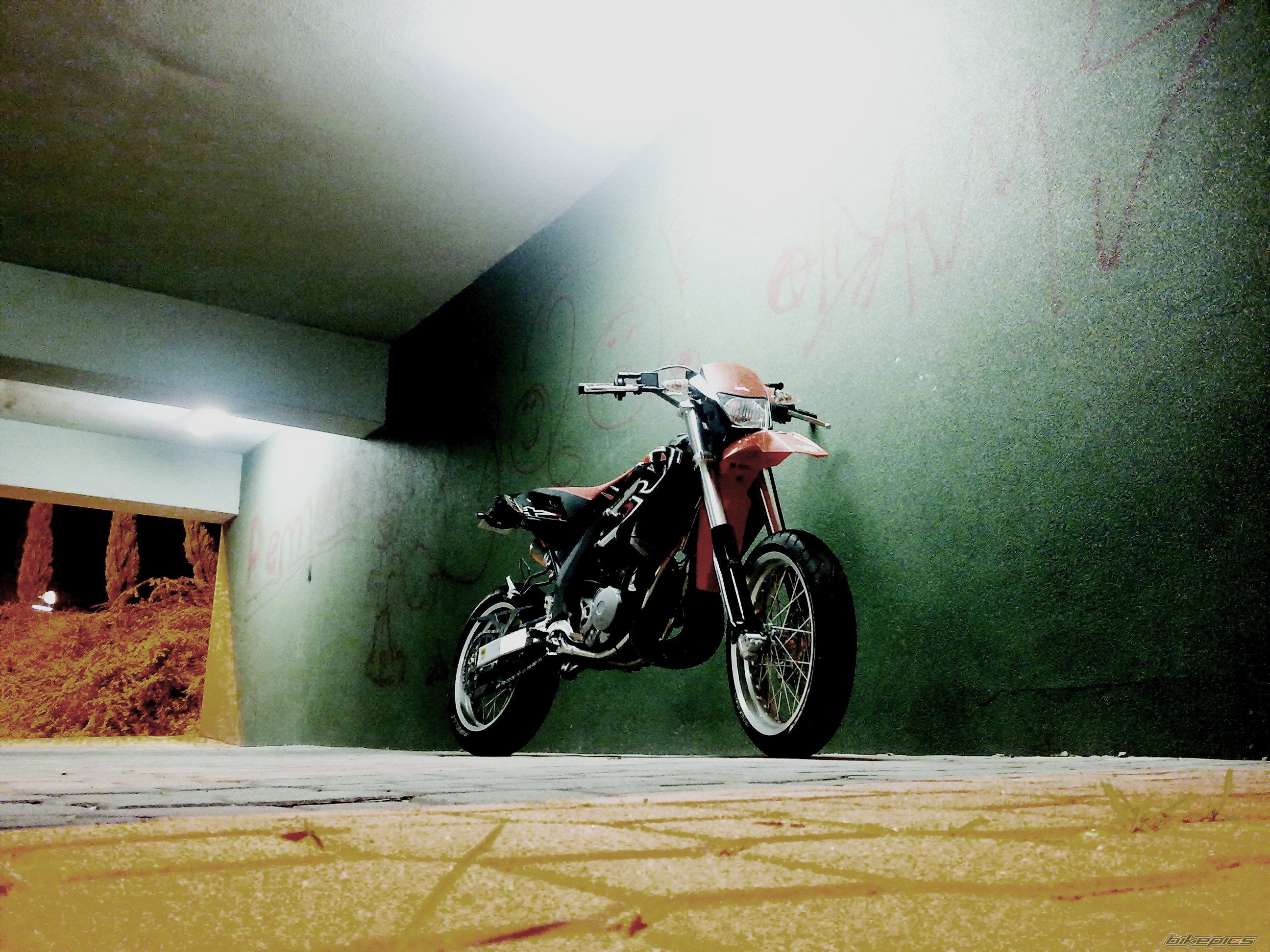 Photo 2051849