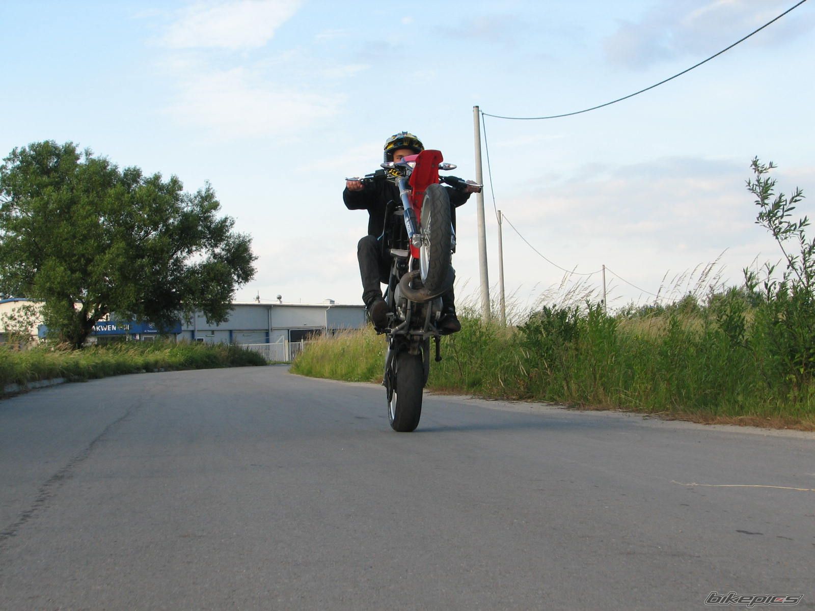 Photo 2051860