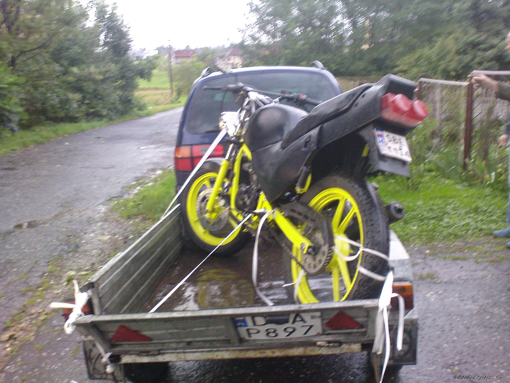 Photo 2051936