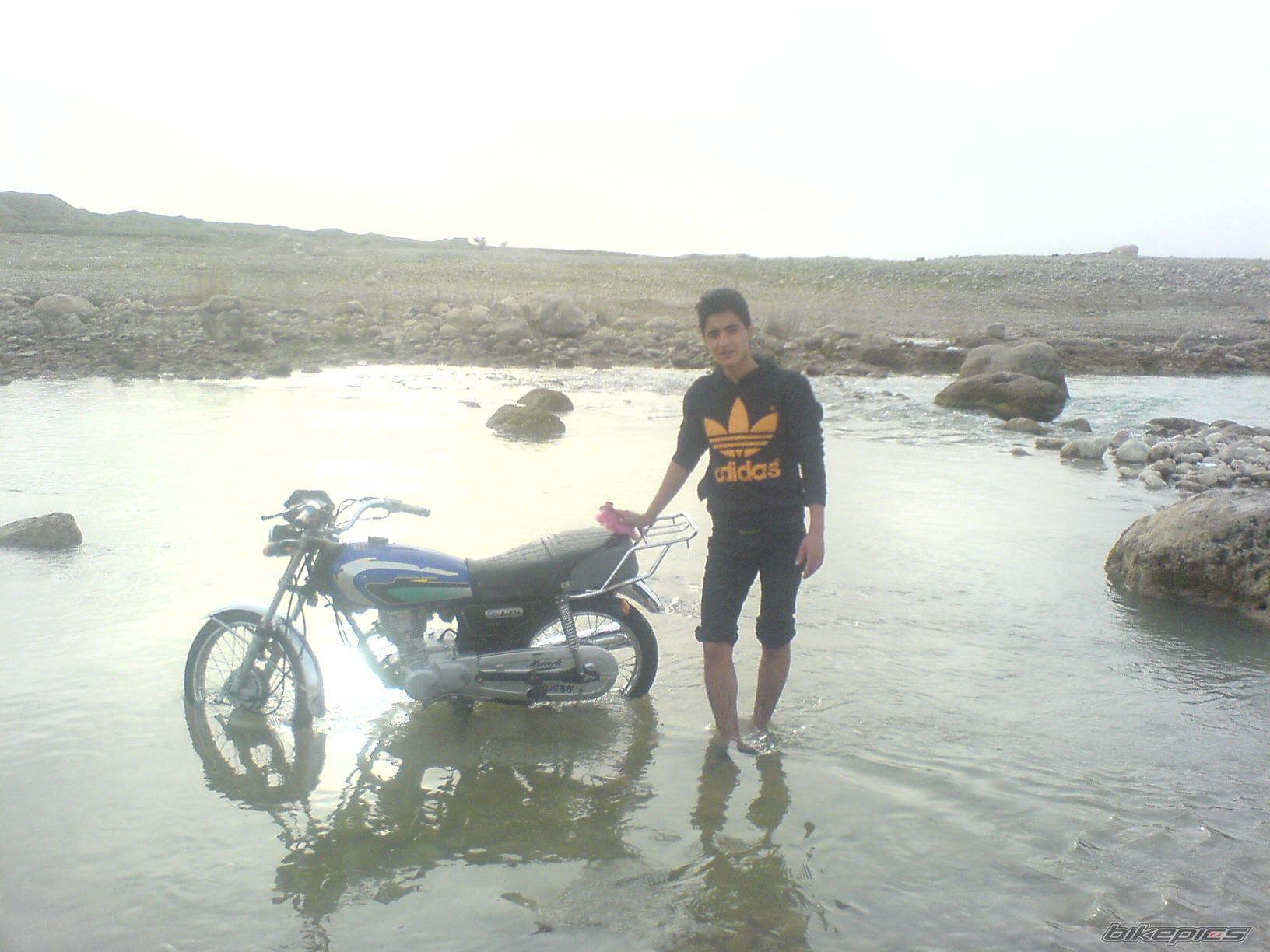 Photo 2052225