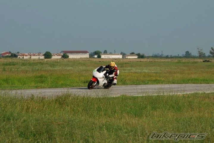 Photo 2052243