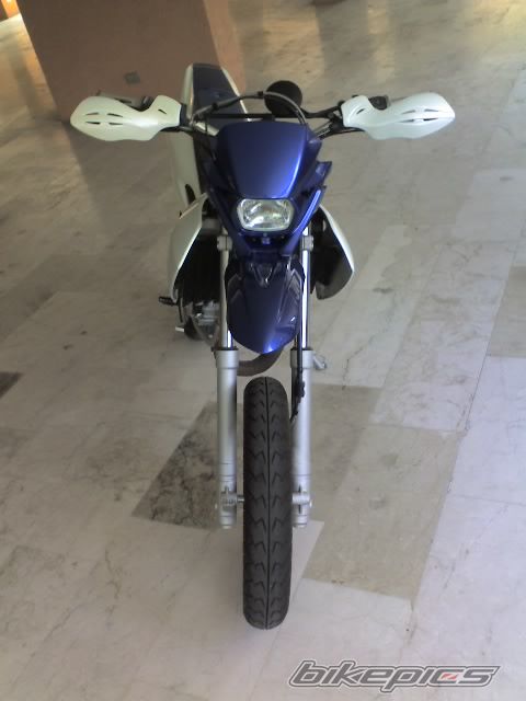 Photo 2052290