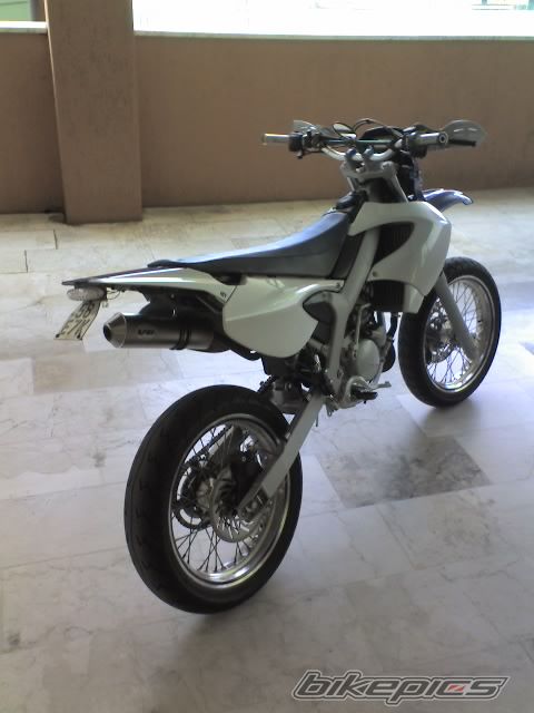 Photo 2052292