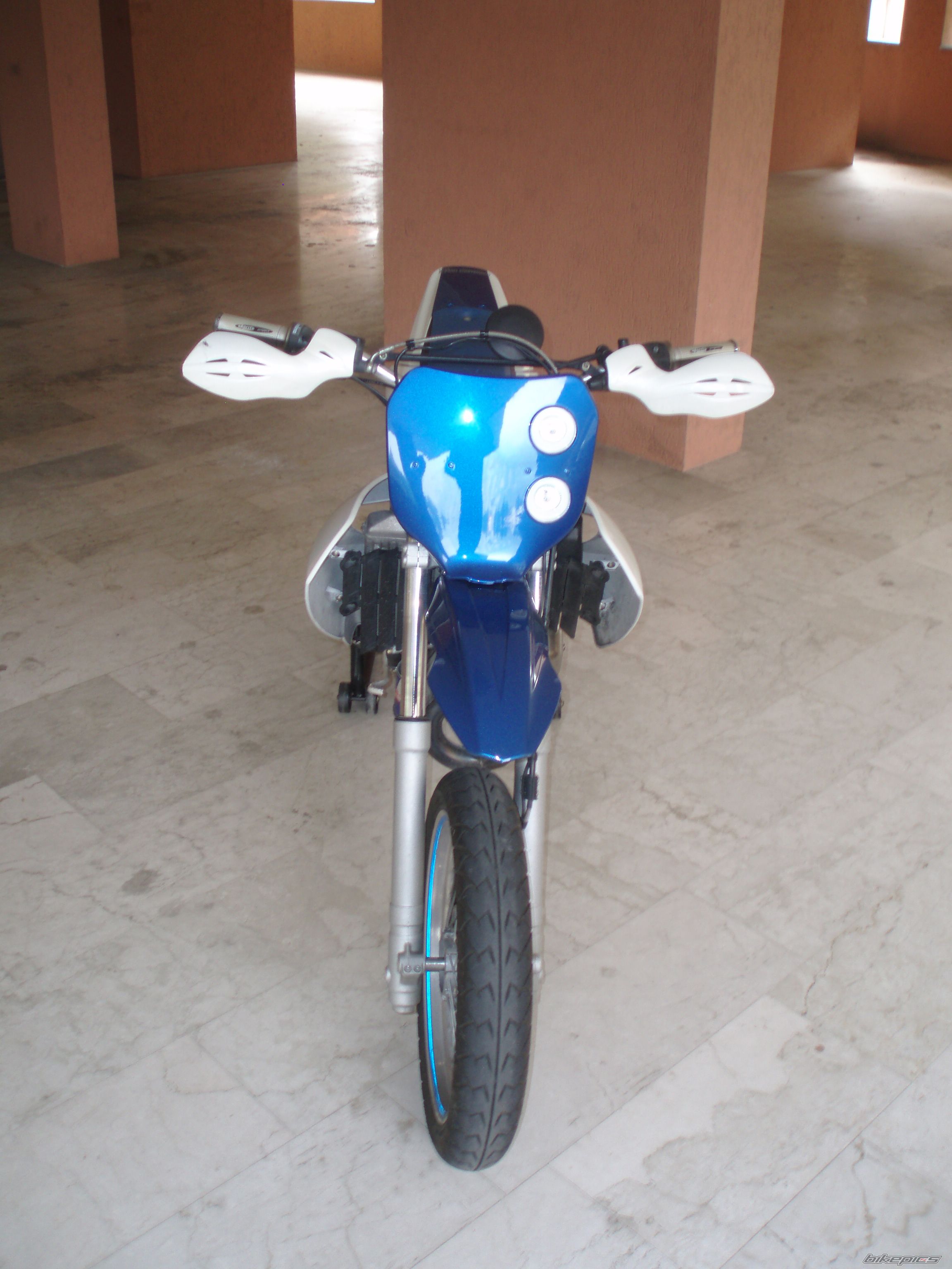 Photo 2052298