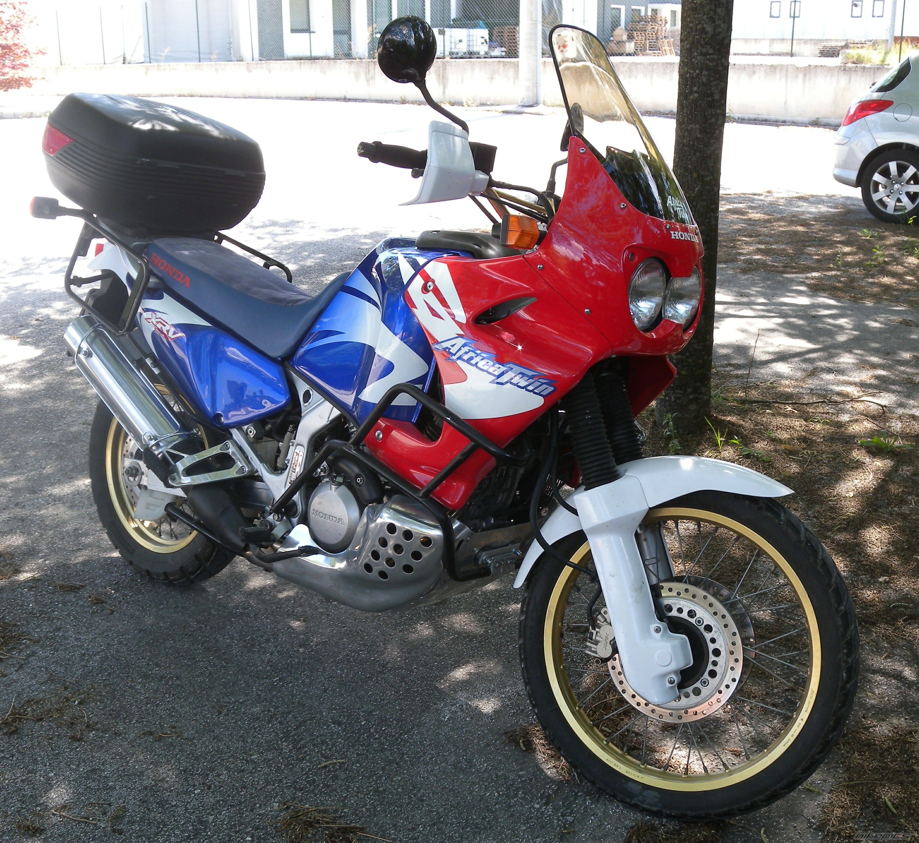 Photo 2052335