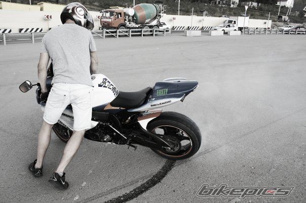 Bike Photo 2052446
