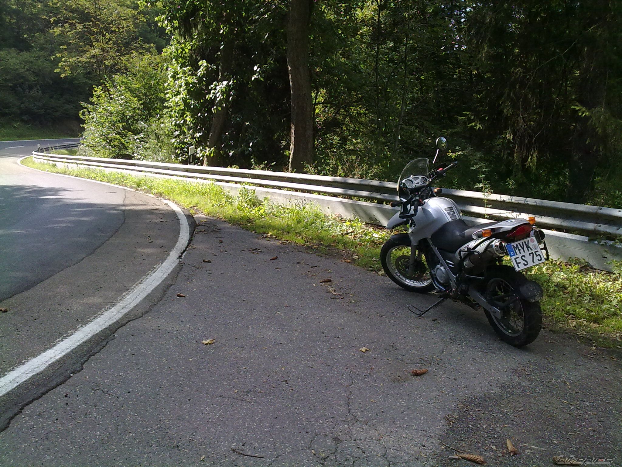 Photo 2052905