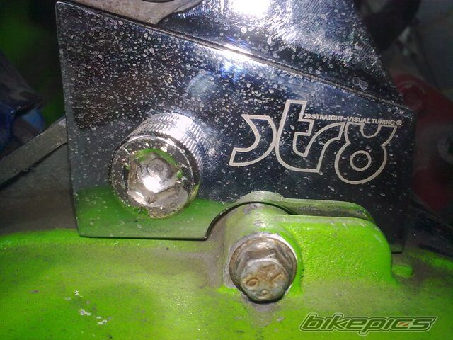 Photo 2052980