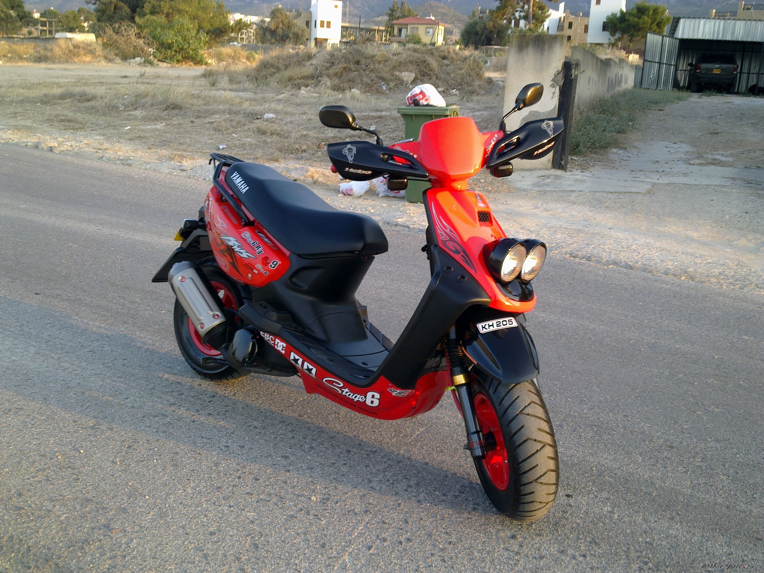 Photo 2052989