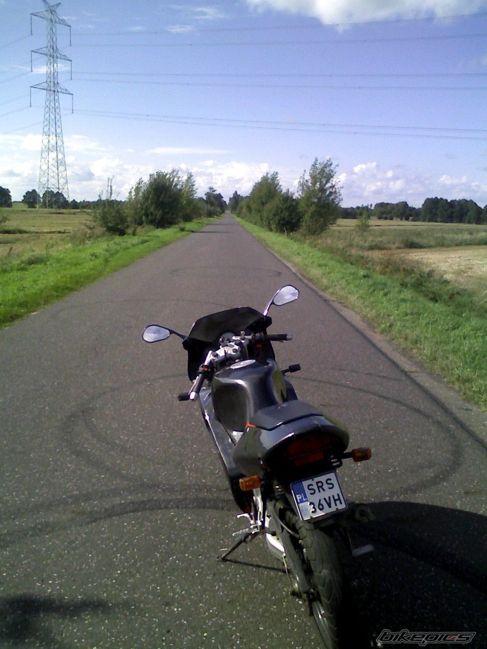 Photo 2053001