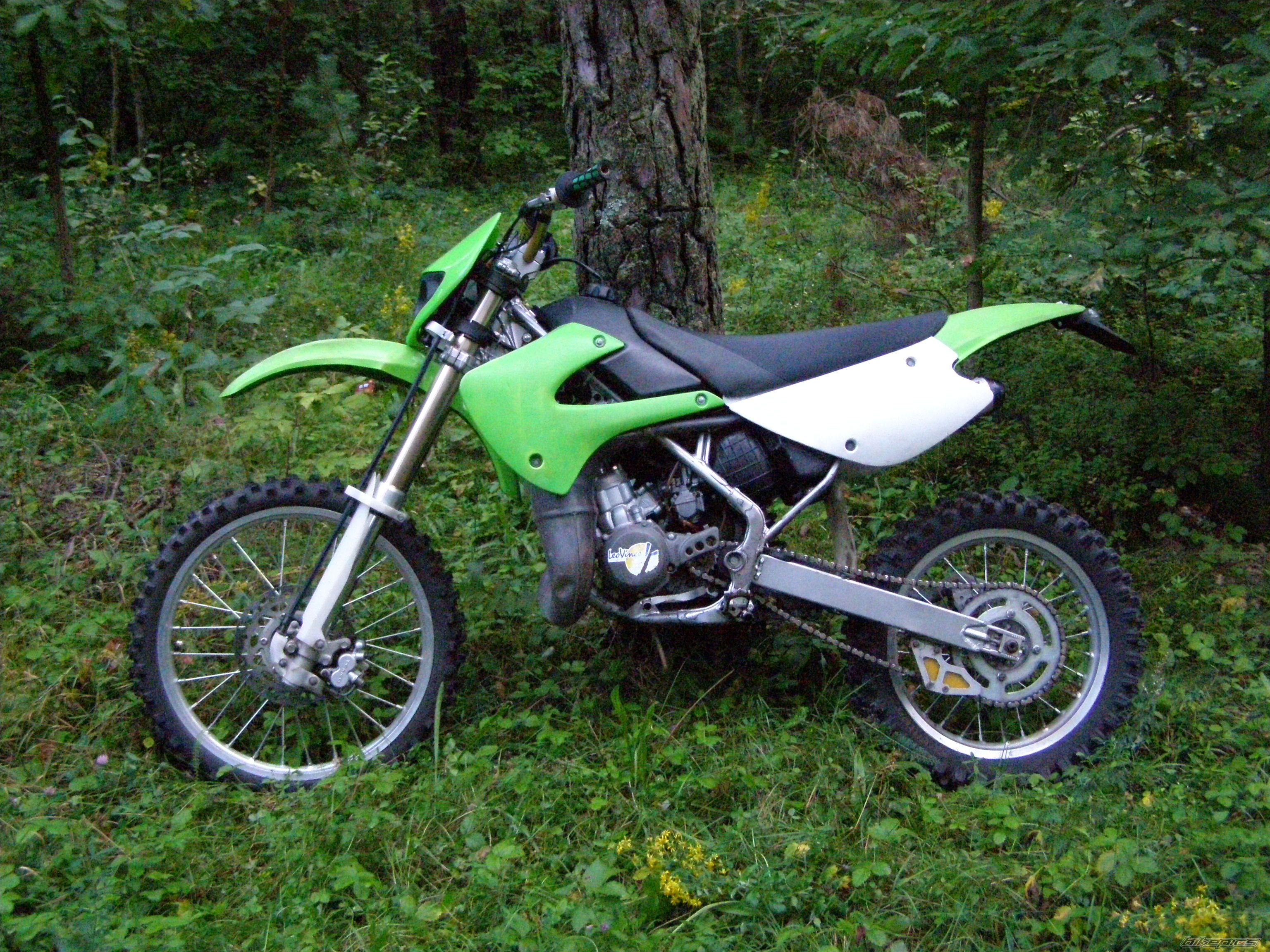 Photo 2053057