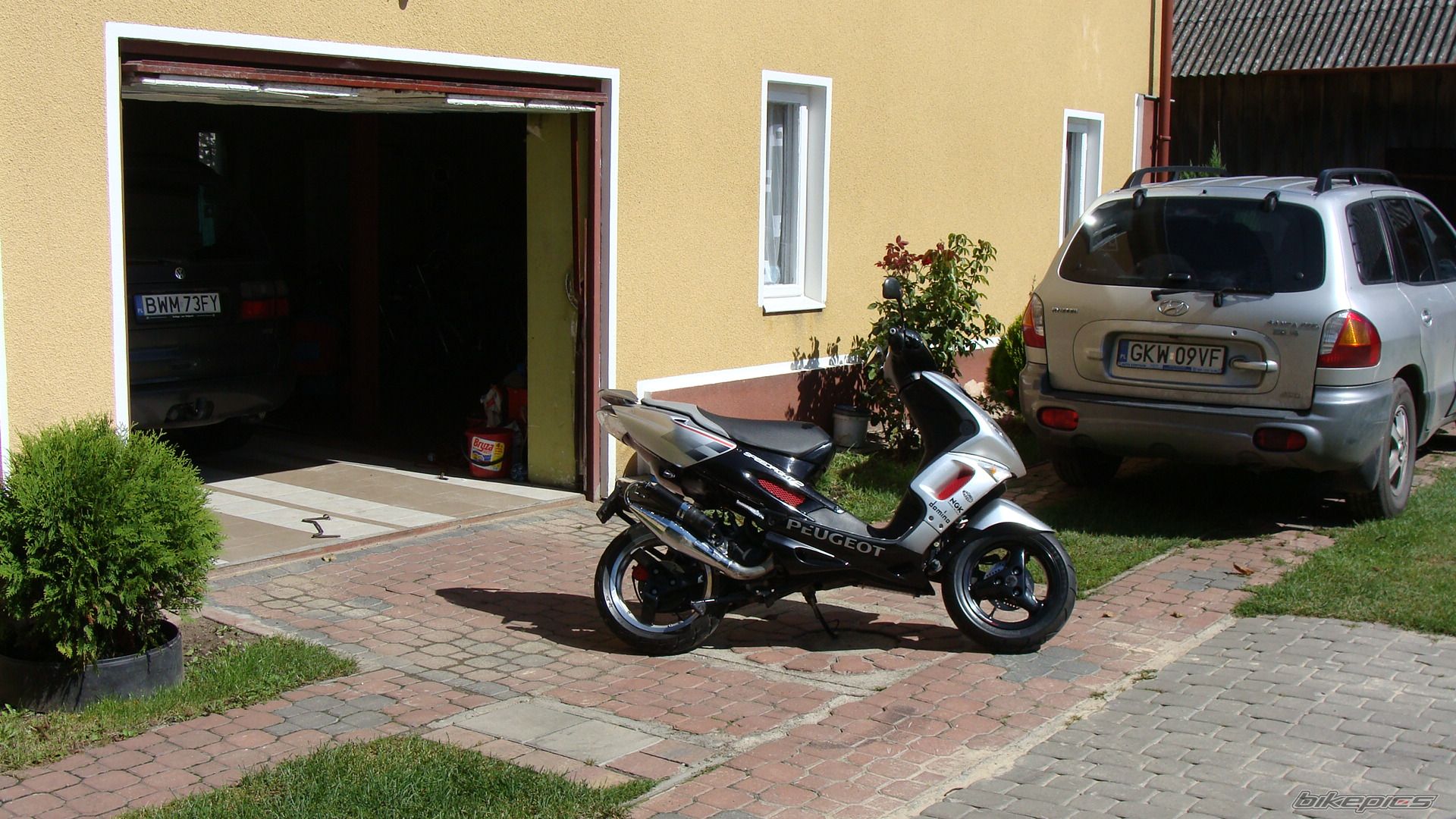Photo 2053064