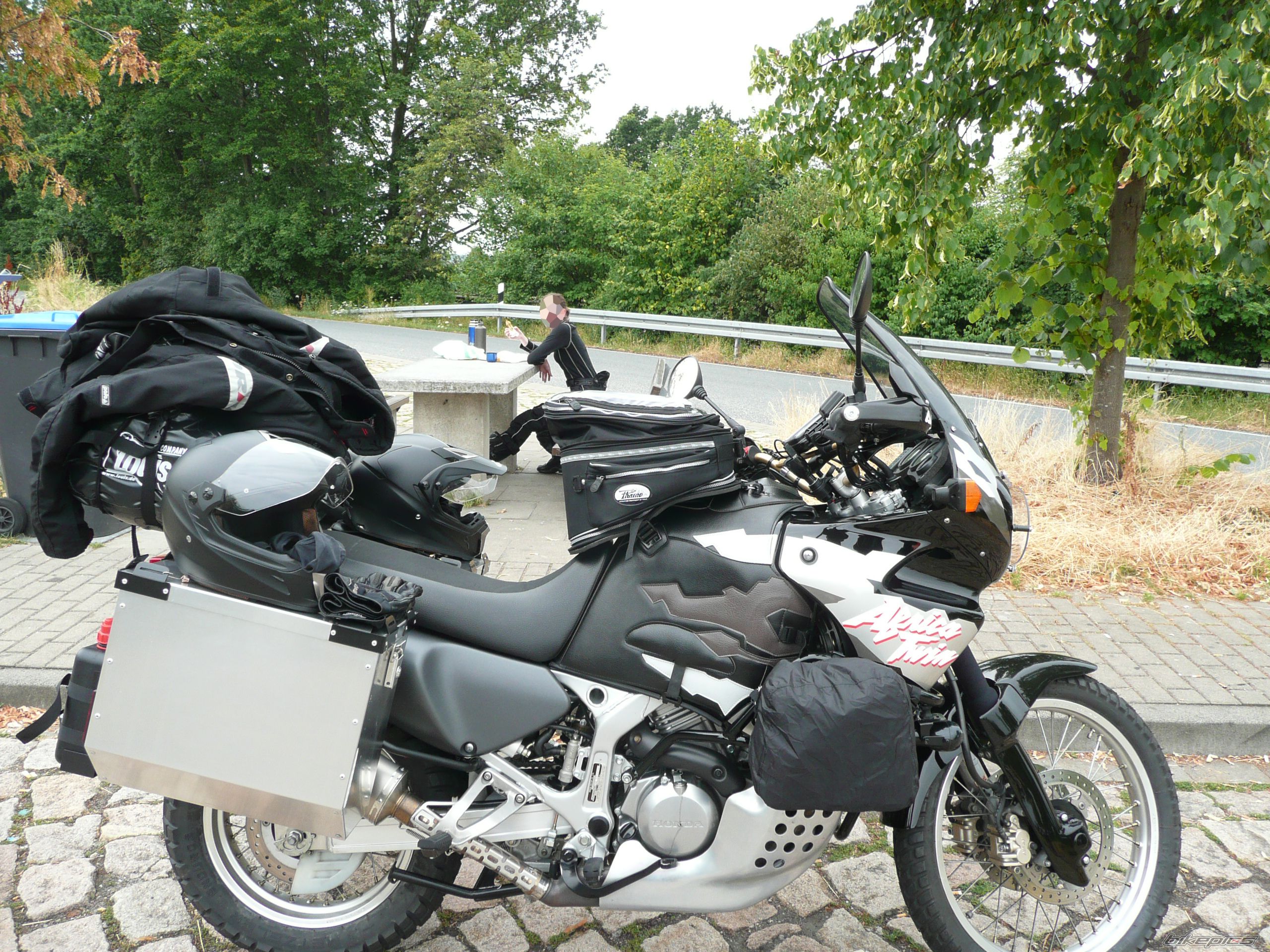 Bike Photo 2053356