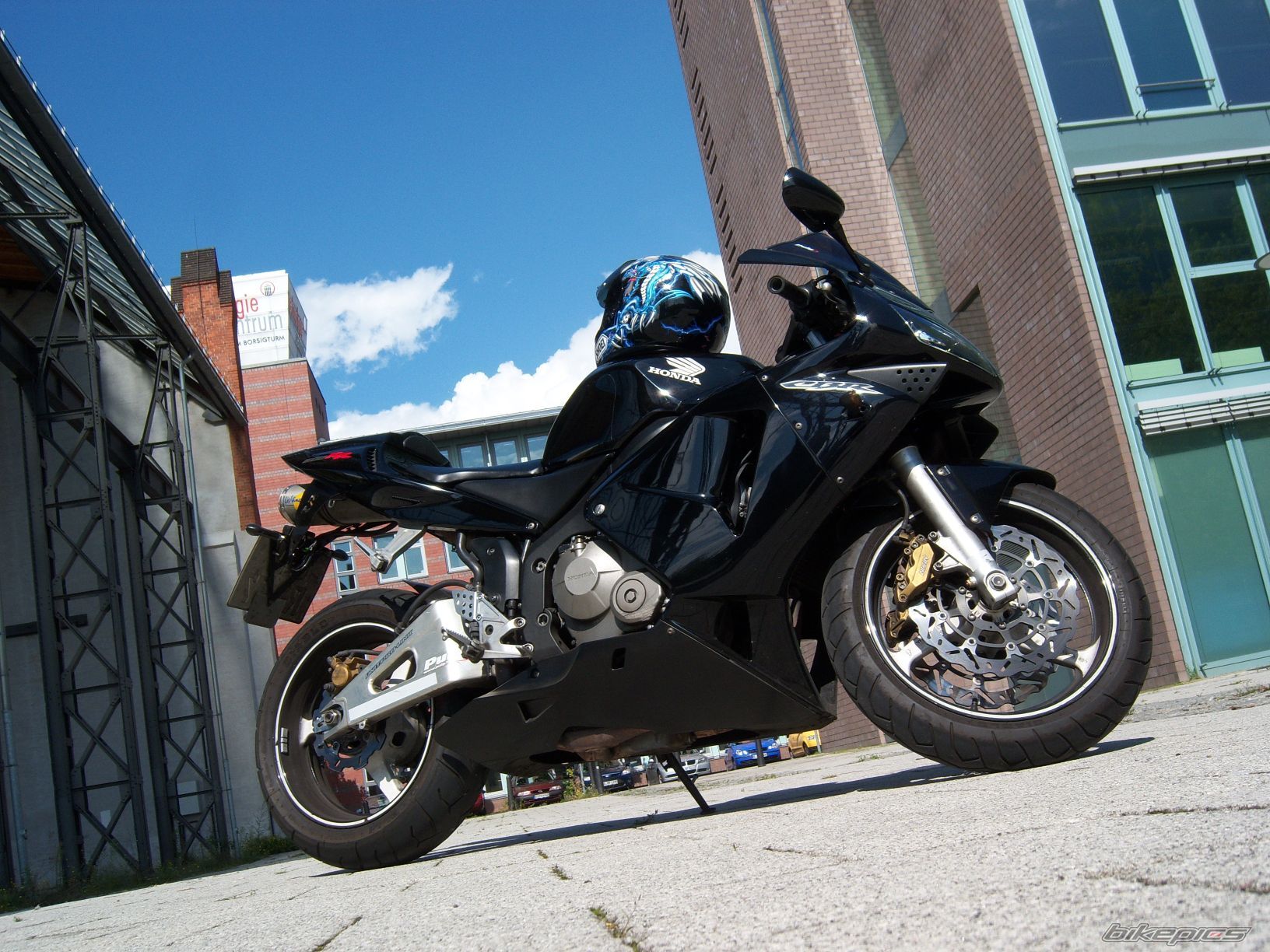 Bike Photo 2053372