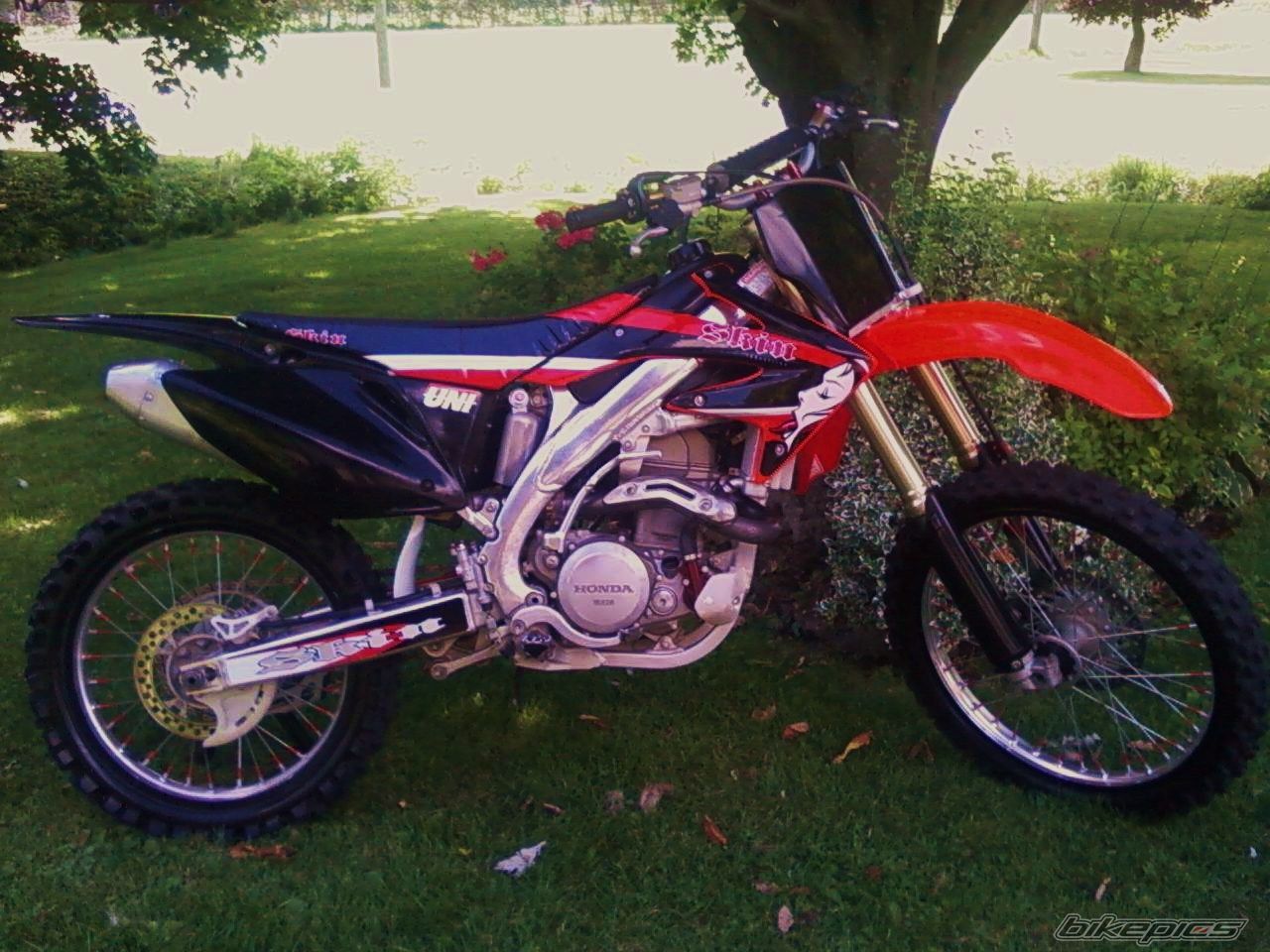 Bike Photo 2053395