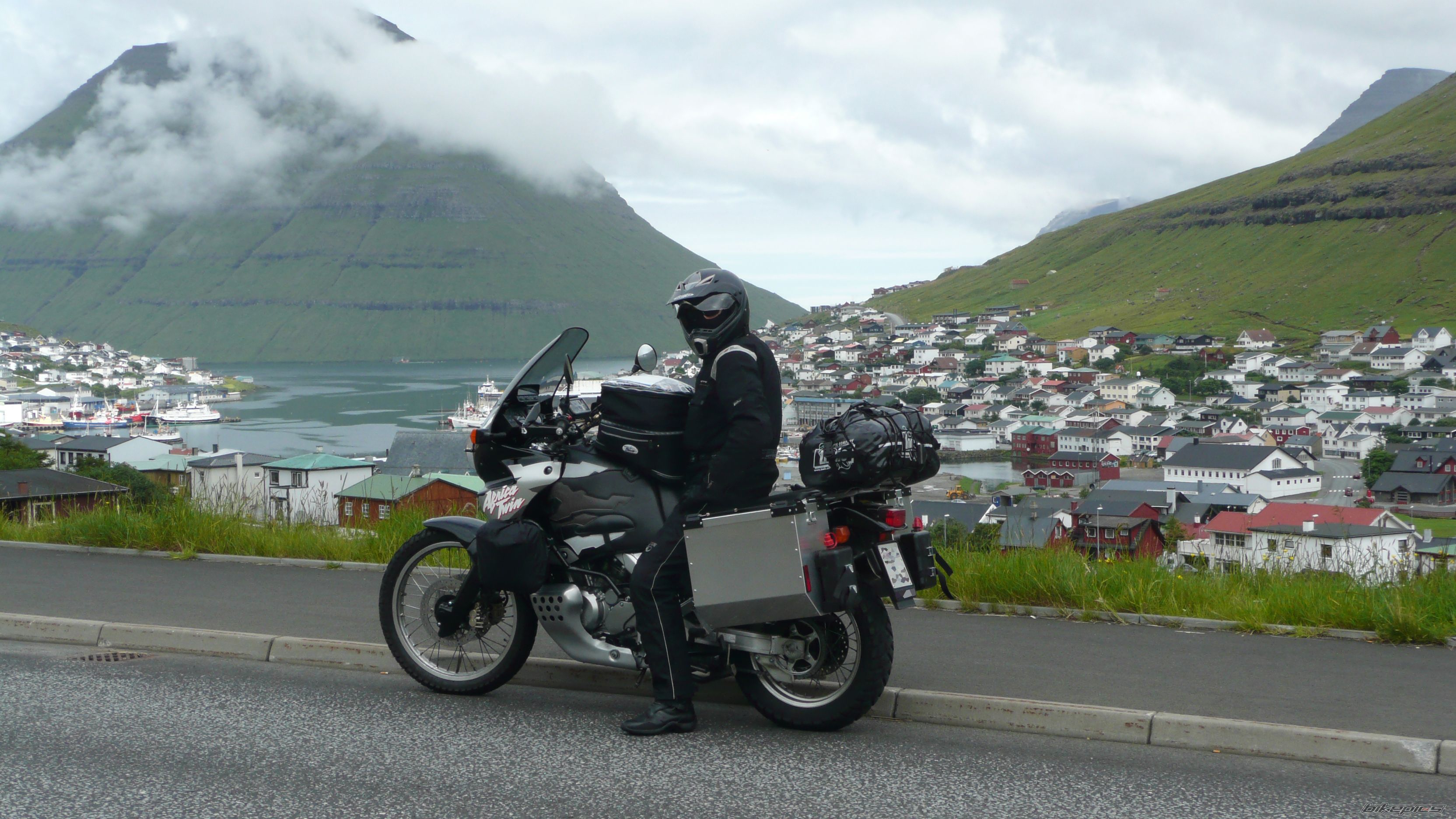 Bike Photo 2053423