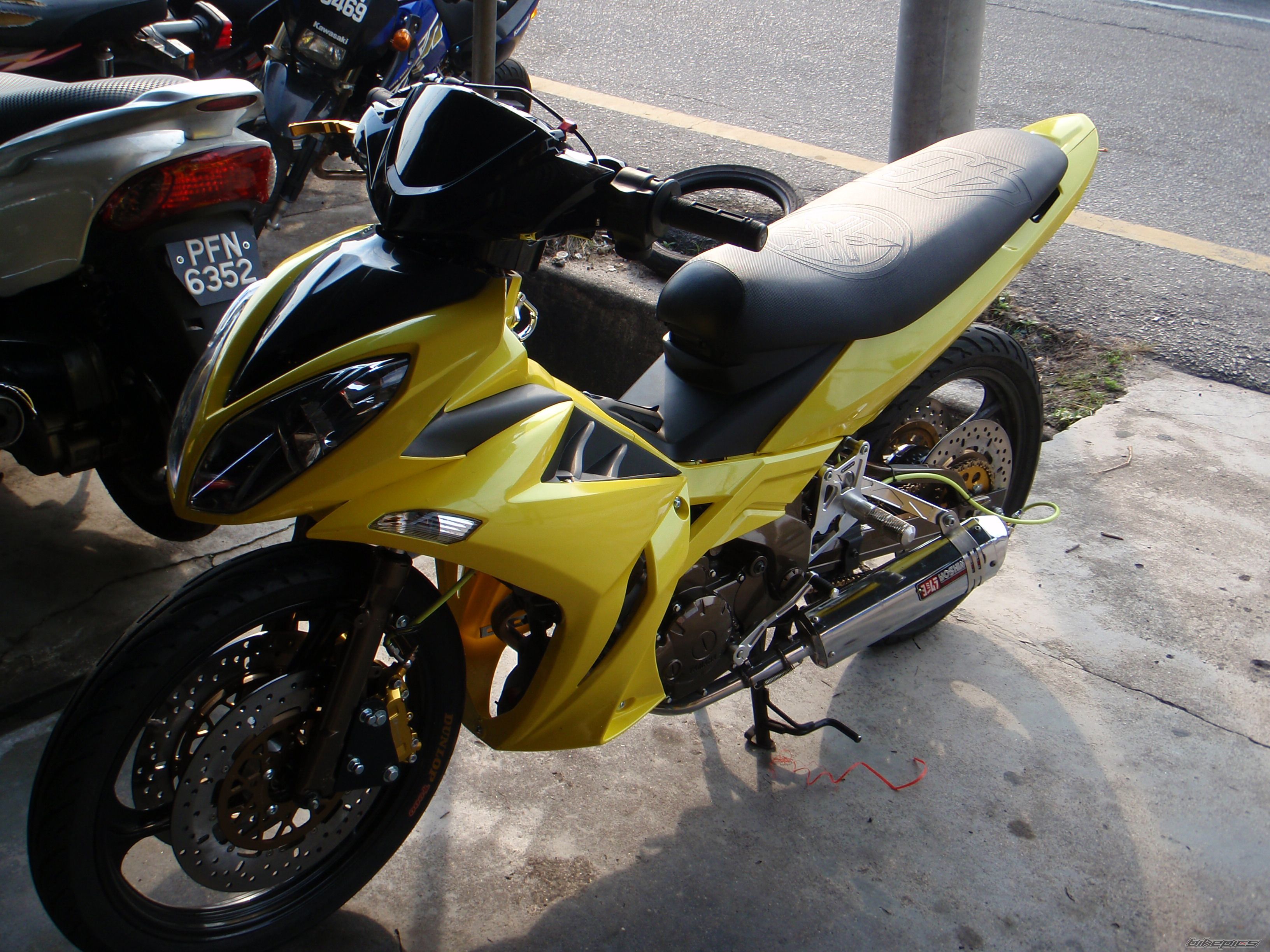 Photo 2053431