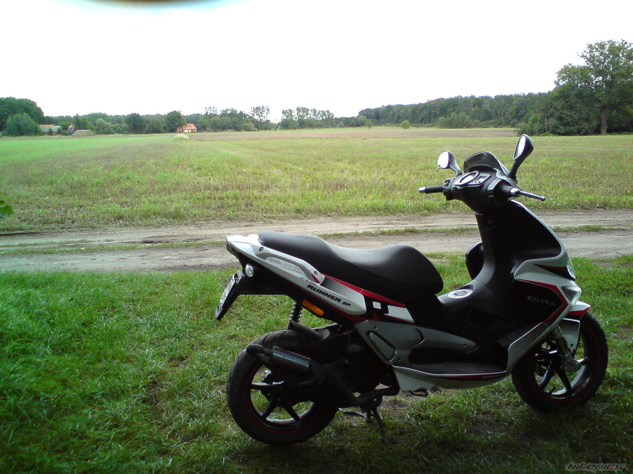 Photo 2053529