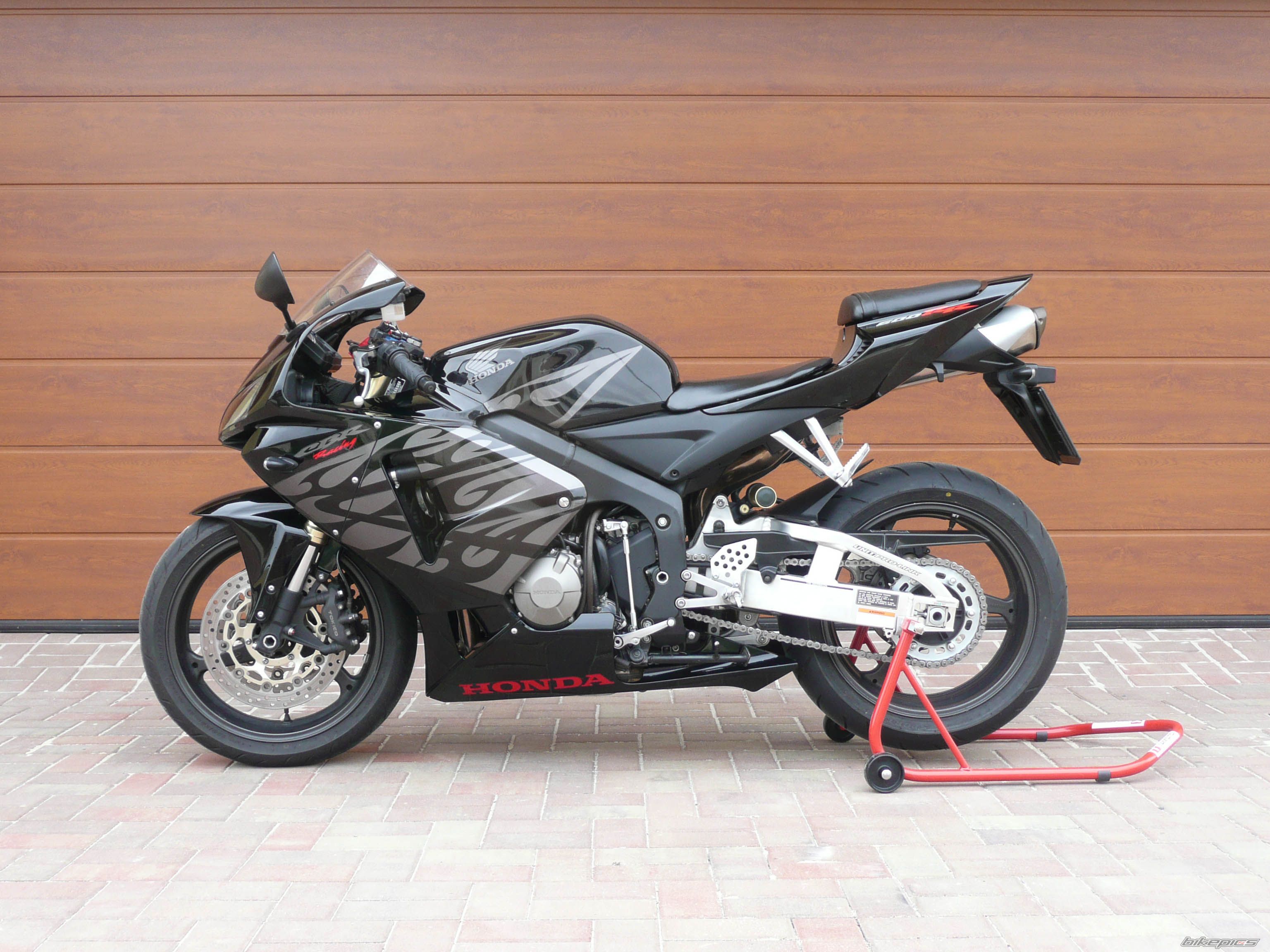 Bike Photo 2053536