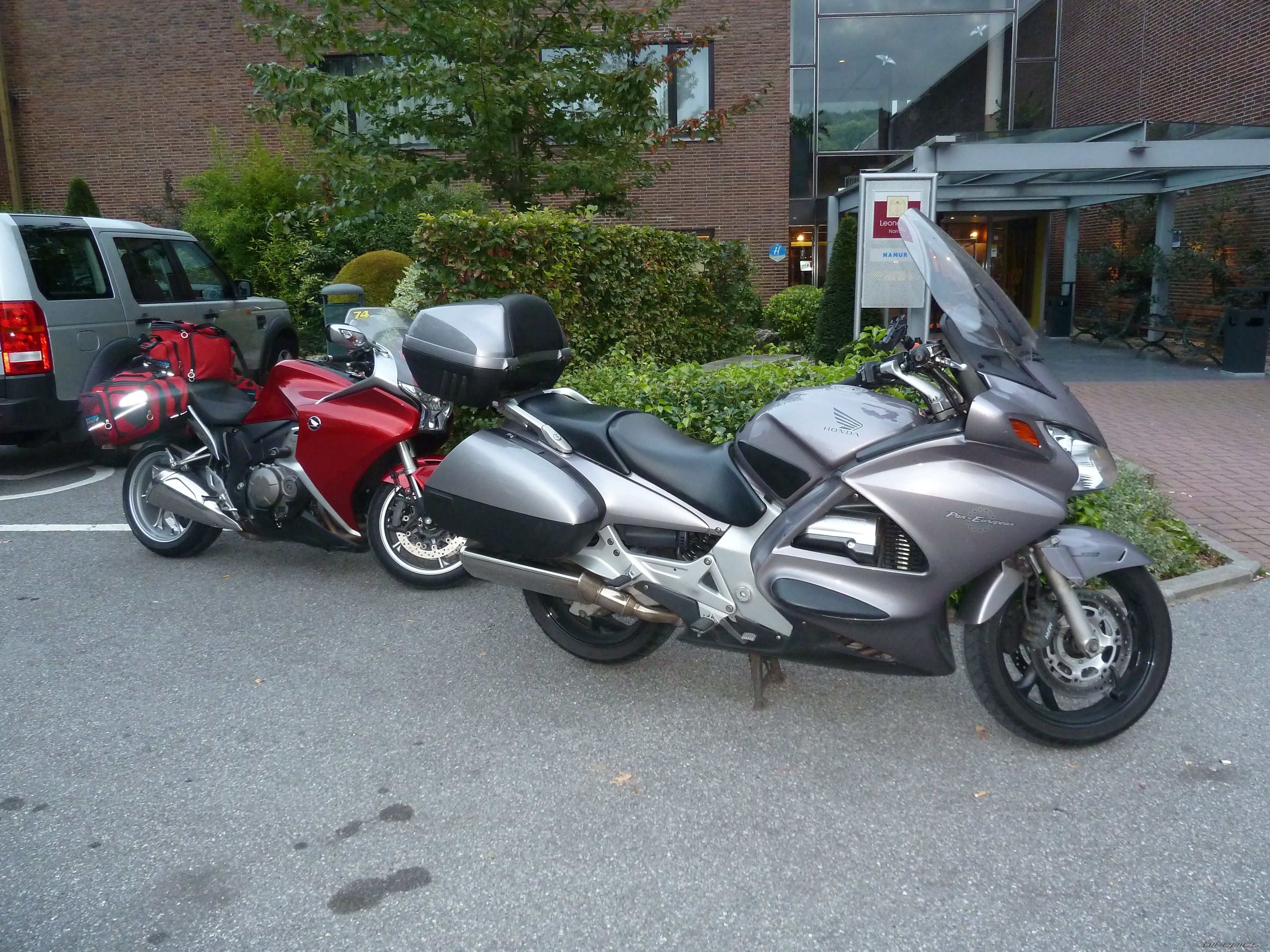 Photo 2053564