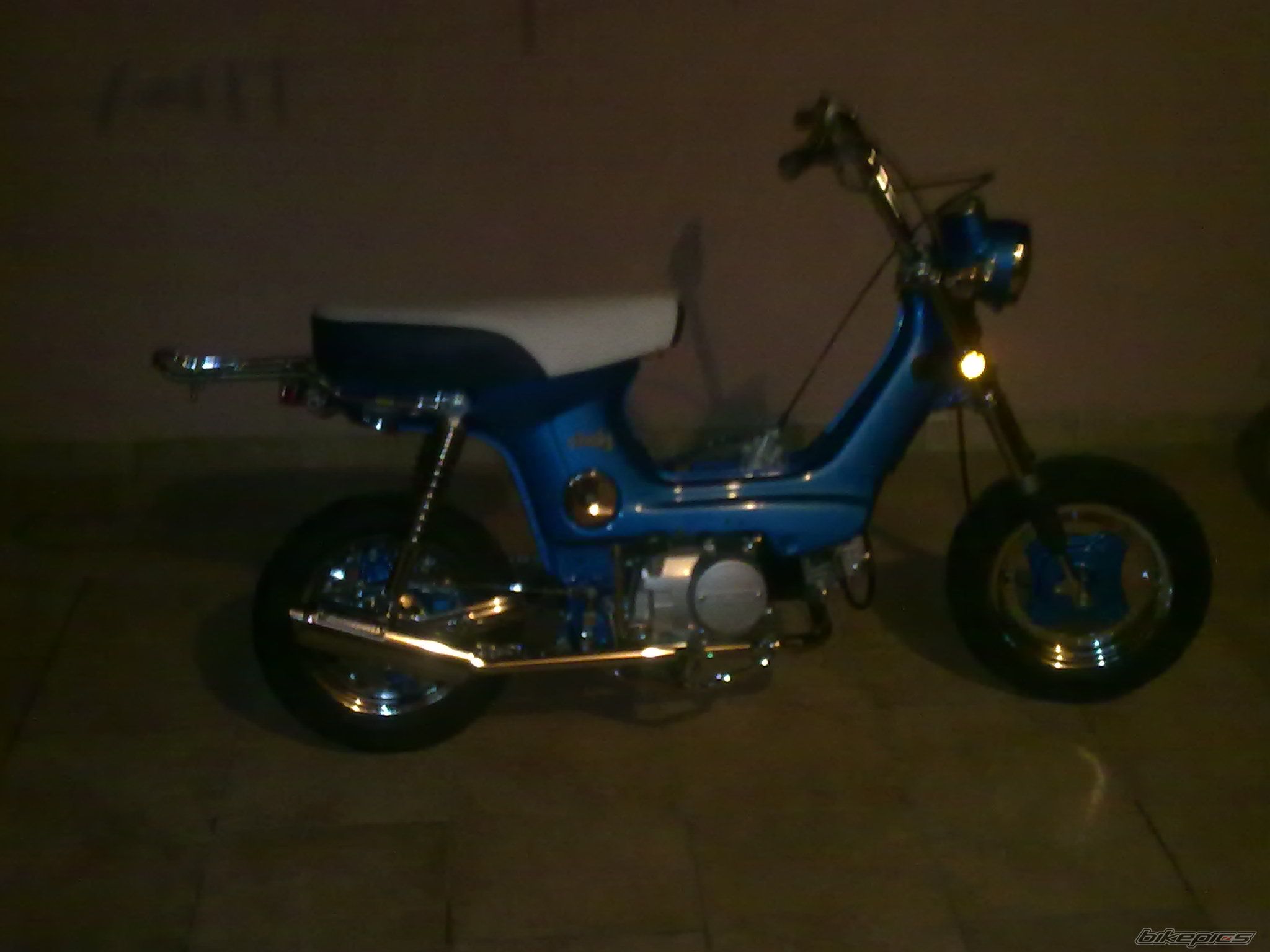Photo 2053672