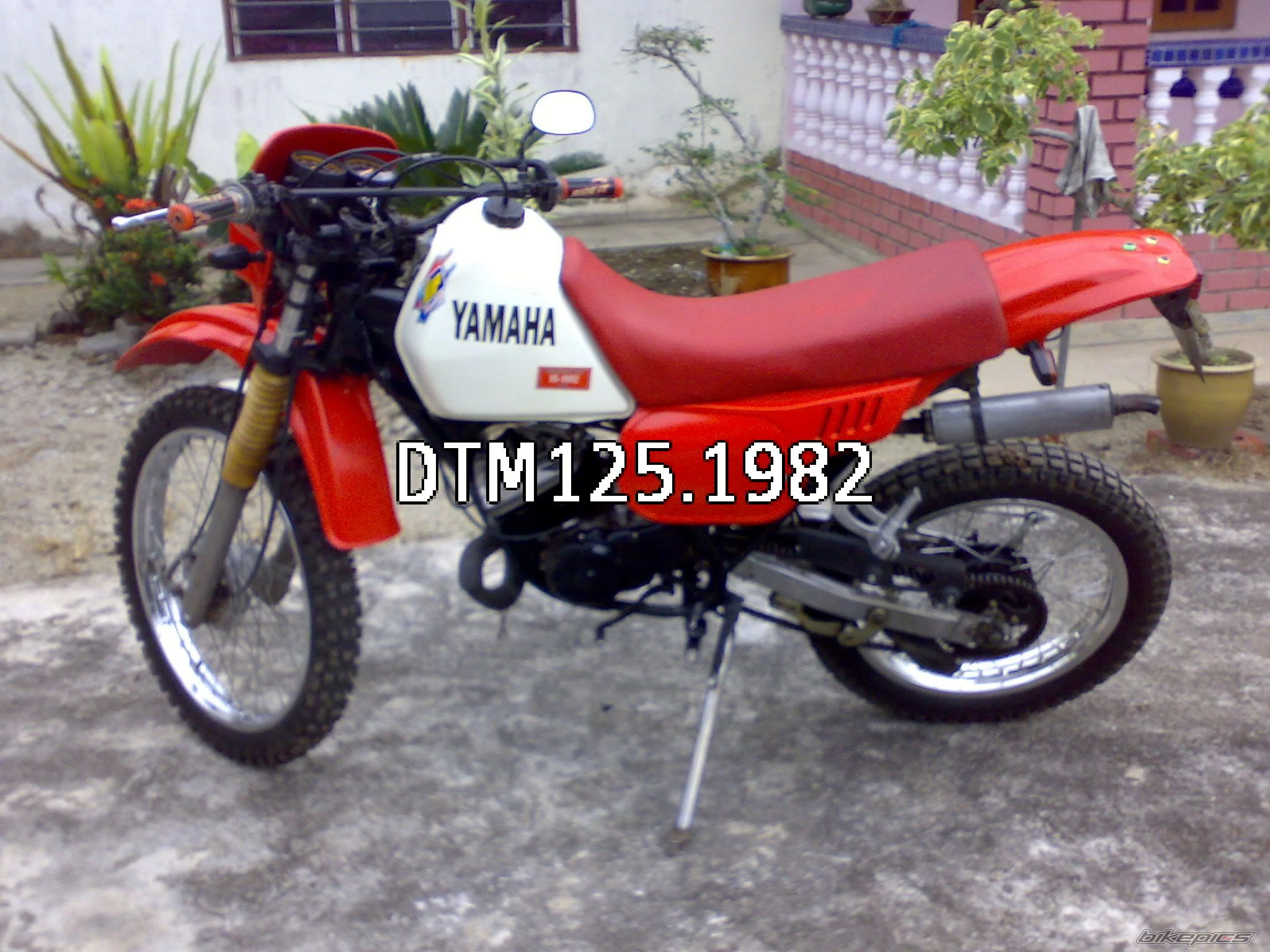 Bike Photo 2053696