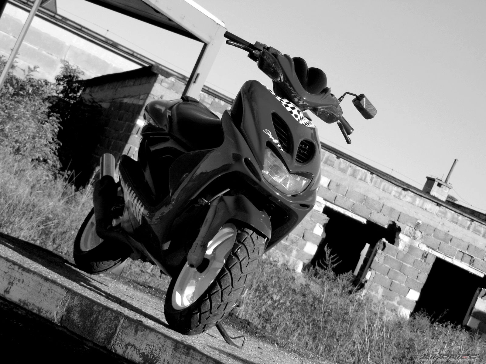 Bike Photo 2053878