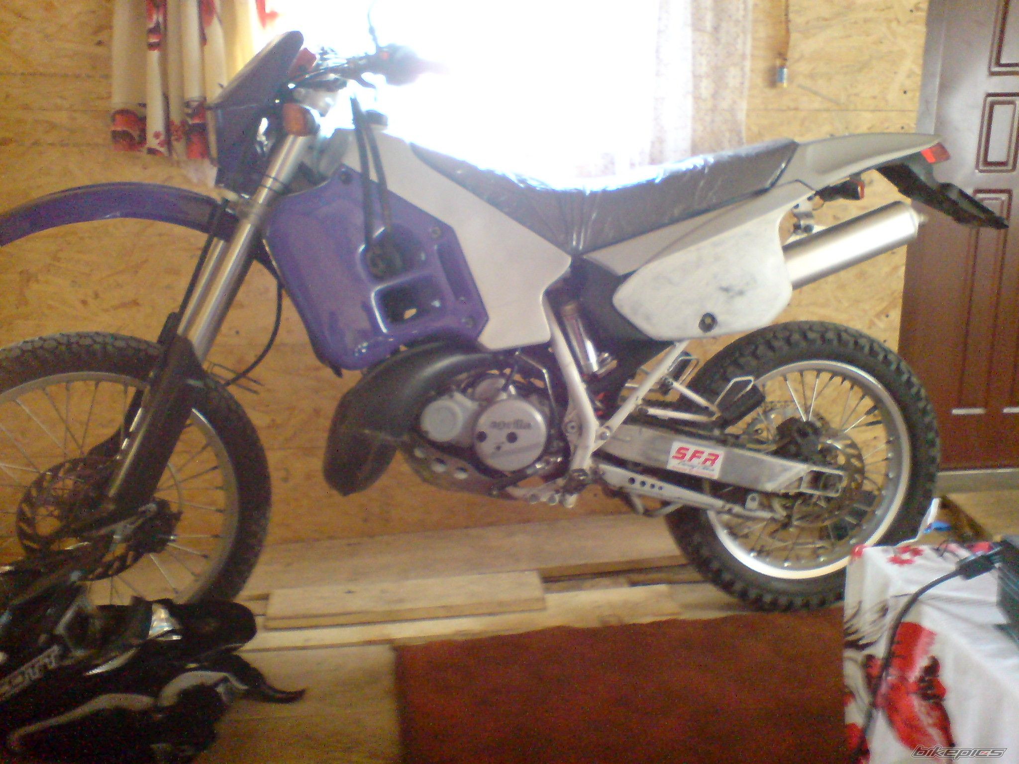 Photo 2054034