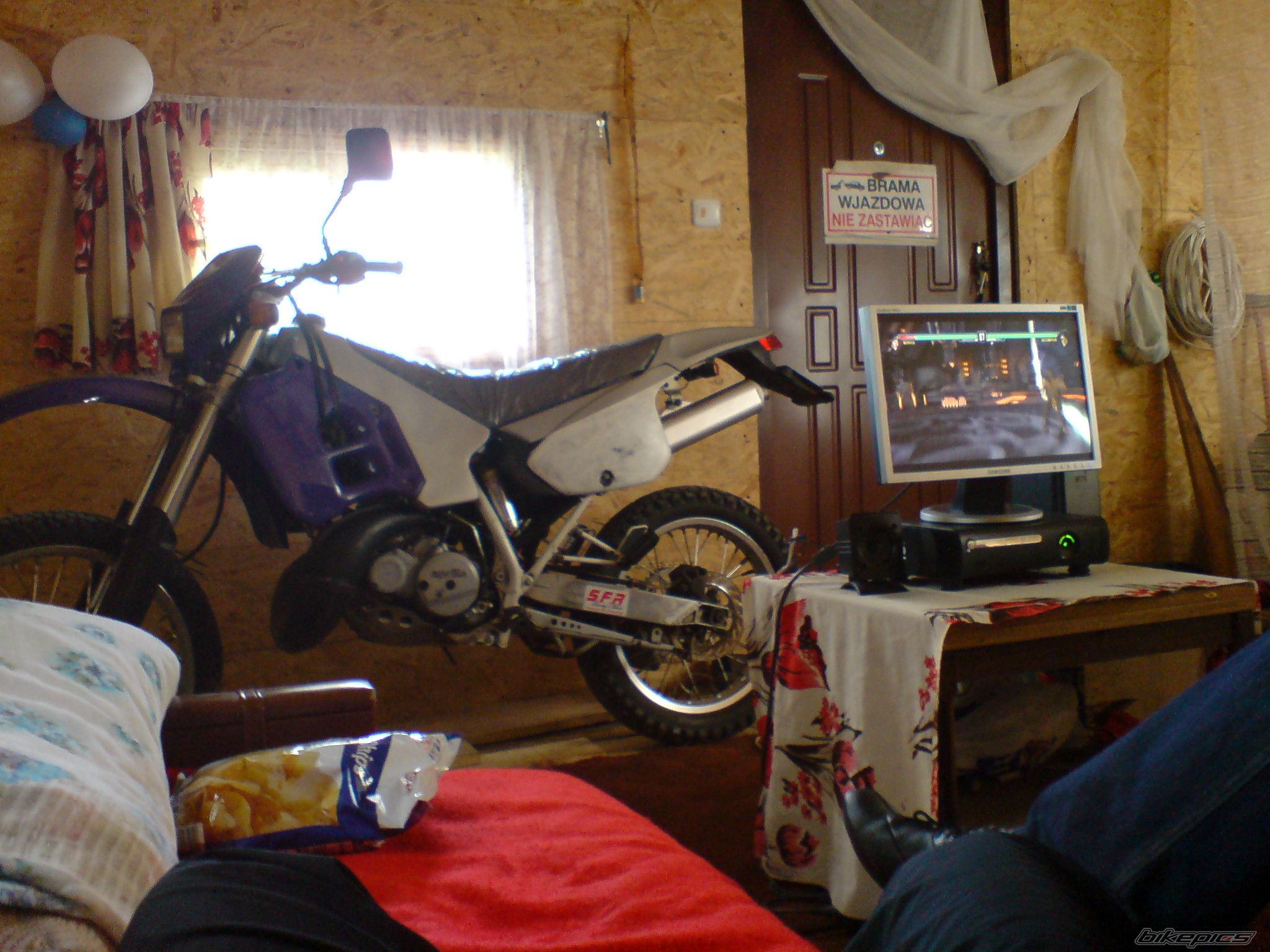 Photo 2054035