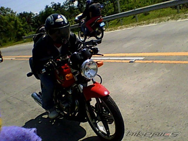 Photo 2054036