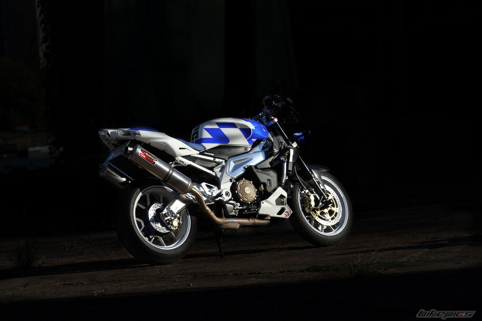 Photo 2054290