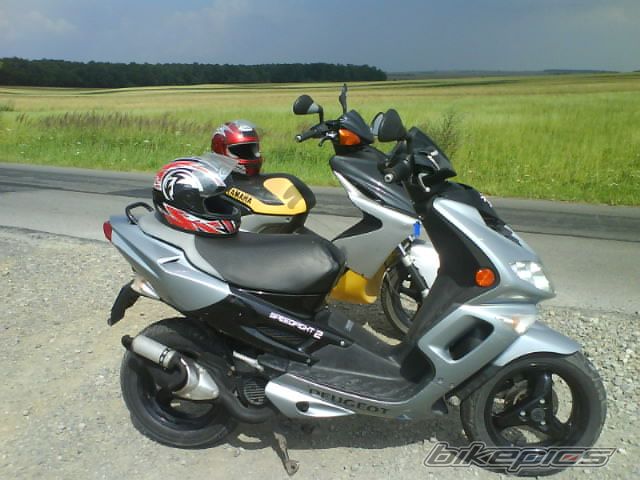 Photo 2054424