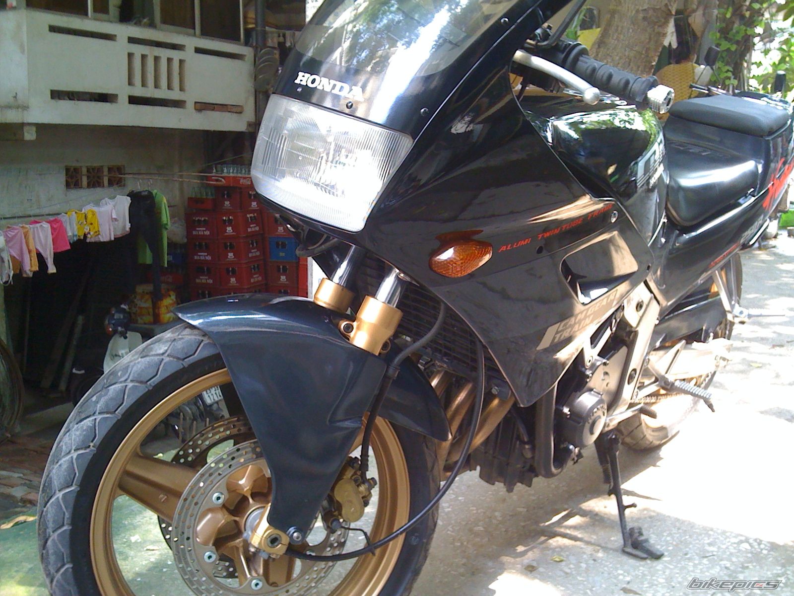 Photo 2054595