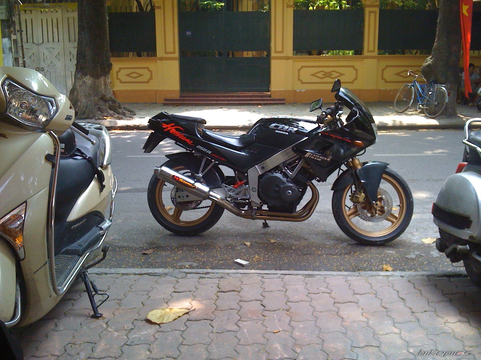 Photo 2054646